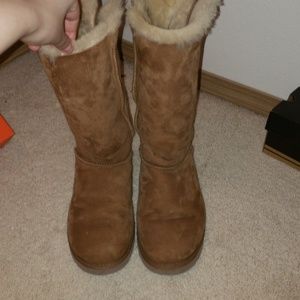 Tall Bailey Bow Uggs
